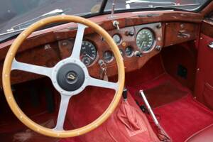 Afbeelding 6/23 van Jaguar XK 140 DHC (1956)