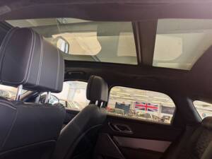 Obraz 13/18 pojazdu Land Rover Range Rover Velar SVAutobiography (2019)