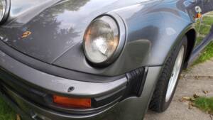 Image 80/104 of Porsche 911 Carrera 3.2 (1986)