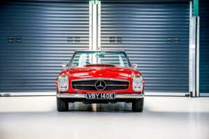 Immagine 6/26 di Mercedes-Benz 250 SL (1967)