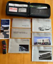 Image 25/25 of Mercedes-Benz SL 500 (1999)