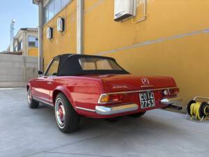 Image 5/9 de Mercedes-Benz 230 SL (1964)