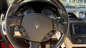 Image 22/54 of Maserati GranCabrio Sport (2015)