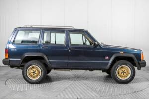 Bild 10/50 von Jeep Cherokee 2.8L V6 (1986)