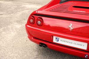 Image 43/93 of Ferrari F 355 Berlinetta (1997)