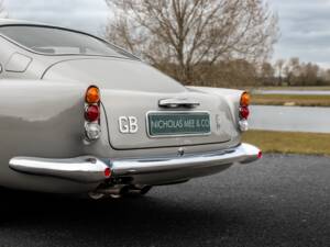 Bild 12/39 von Aston Martin DB 5 Vantage (1964)