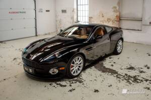 Afbeelding 2/19 van Aston Martin V12 Vanquish S (2005)