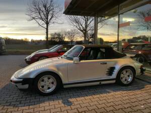 Image 2/19 de Porsche 911 Turbo 3.3 (1989)
