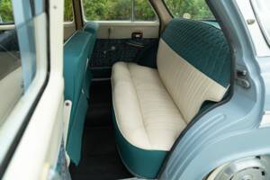 Afbeelding 37/50 van SIMCA Aronde P 60 Monthléry Spéciale (1960)