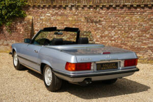 Bild 16/50 von Mercedes-Benz 280 SL (1984)