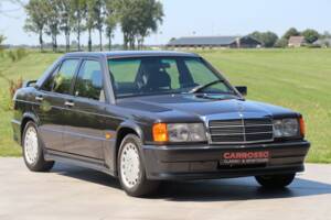 Immagine 31/50 di Mercedes-Benz 190 E 2.3-16 (1986)