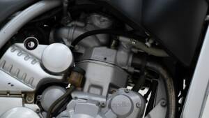 Image 14/15 of Aprilia DUMMY (1999)
