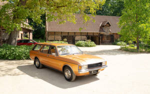 Image 13/57 of Ford Granada Turnier 2,3 (1976)