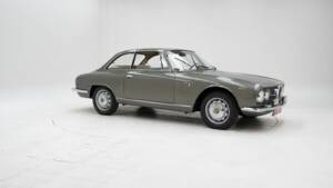 Bild 3/15 von Alfa Romeo 2000 Sprint (1961)