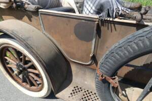 Image 17/66 of Regal Model T Underslung (1913)