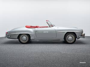 Image 42/44 of Mercedes-Benz 190 SL (1957)