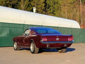 Immagine 16/50 di Ford Mustang 289 (1965)