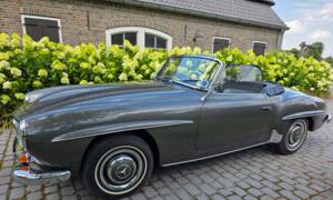 Image 2/24 de Mercedes-Benz 190 SL (1957)