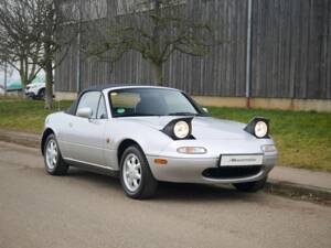 Image 27/48 de Mazda MX-5 1.6 (1900)