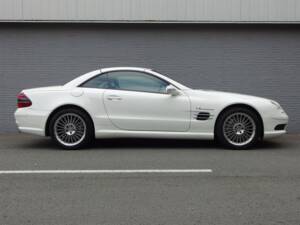 Image 3/97 de Mercedes-Benz SL 55 AMG (2003)