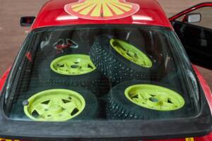 Image 18/38 of Porsche 944 (1985)