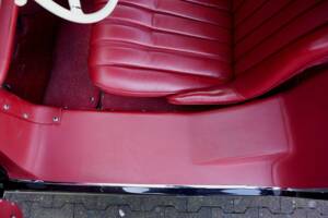 Image 33/50 of Mercedes-Benz 300 SL Roadster (1959)