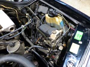 Image 78/83 de Mercedes-Benz E 220 (1996)