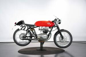 Immagine 5/50 di Gilera 175 Sport (1956)