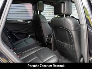 Image 29/36 de Porsche Macan GTS (2020)