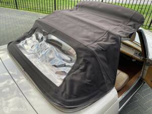 Afbeelding 18/20 van Mercedes-Benz 280 SL (1970)