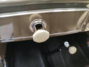 Image 49/77 de Lancia Aprilia (1949)
