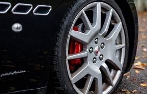 Bild 8/50 von Maserati GranTurismo 4.2 (2008)