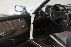 Image 12/36 of Mercedes-Benz 280 CE (1979)