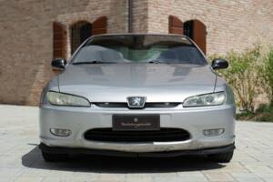 Imagen 3/48 de Peugeot 406 Coupé 2.0 16V (2000)