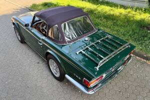 Image 5/24 de Triumph TR 6 (1973)