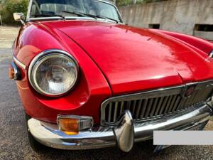 Immagine 42/66 di MG MGB (1977)