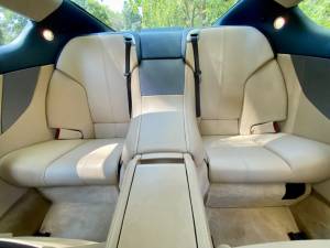 Bild 37/46 von Aston Martin DB 9 (2010)