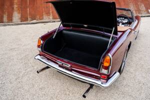 Image 34/51 of Maserati 3500 GTI Spyder Vignale (1963)