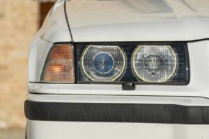 Bild 23/50 von BMW 318is "Class II" (1994)
