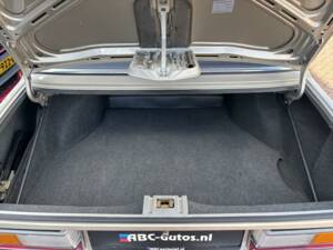 Bild 37/40 von BMW 524td (1985)