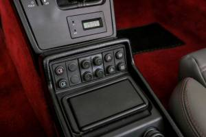 Image 42/50 of Alfa Romeo 2.0 Spider QV (1988)