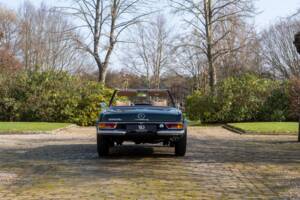 Image 18/30 de Mercedes-Benz 250 SL (1967)