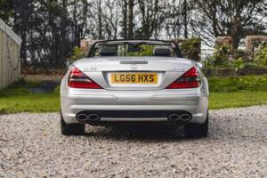 Image 22/50 de Mercedes-Benz SL 55 AMG (2006)