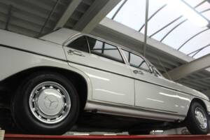 Bild 15/50 von Mercedes-Benz 280 SE (1970)