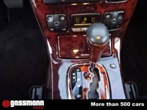 Image 14/15 of Mercedes-Benz CL 600 (2001)