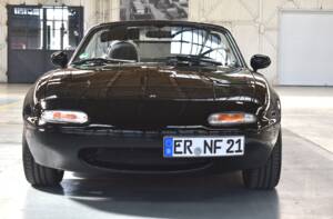 Image 2/68 of Mazda MX-5 1.6 (1992)