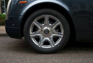 Image 10/27 of Rolls-Royce Phantom Coupé (2013)