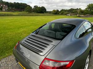 Afbeelding 14/53 van Porsche 911 Carrera S (2008)