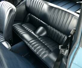 Afbeelding 22/50 van Jaguar E-Type V12 (2+2) (1972)