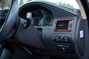 Imagen 42/50 de Volvo V70 AWD (2009)